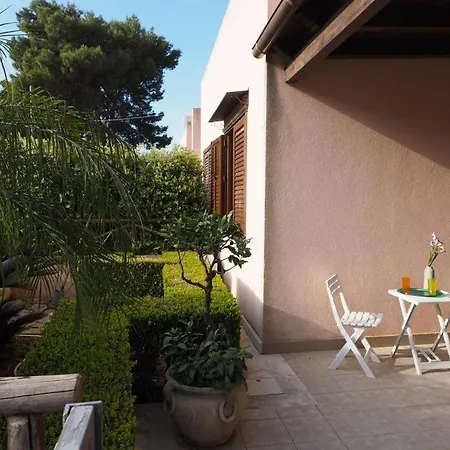 Makari Apartment Macari